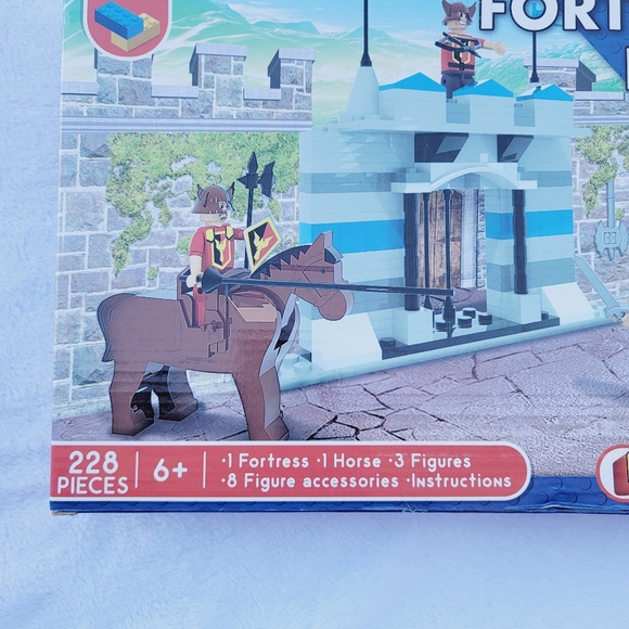 Blokko Fortress Feud 228 Pieces Building Blocks - Picture 6 of 8
